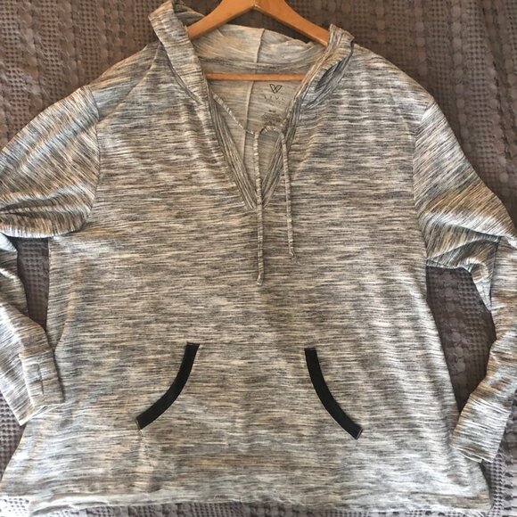 Women's Plus Lane Bryant Livi Active Lightweight Hoodie Sweatshirt 18/20 - Picture 10 of 11